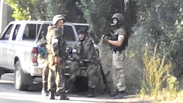 Зачистка улицы в Иловайске 21 августа 2014 смотреть онлайн