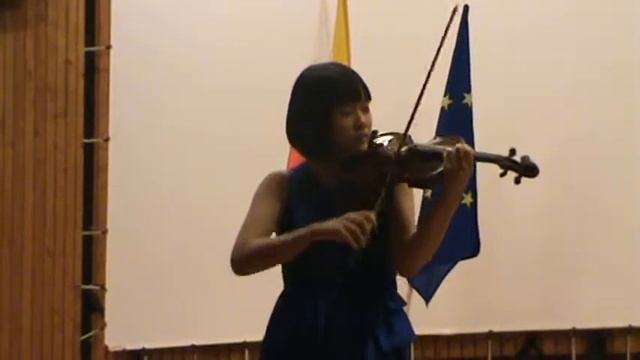 Paganini Caprice no. 13 - Young-eun Mabelle Park смотреть онлайн