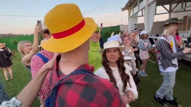 ДЕНЬ РОЖДЕНИЯ ИЛЬИ «EXILE SHOW» смотреть онлайн