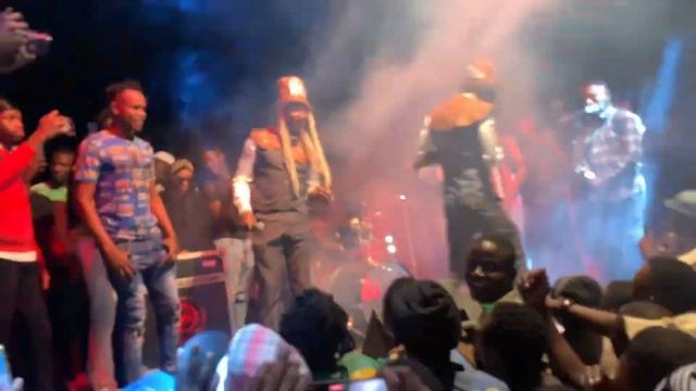 Passion Java (Holy 100)ft Dj Towers and Dj Fantan vachikanda maUS paStage Passion Java Album Launch смотреть онлайн