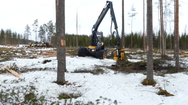 Vi besöker Ponsses nya fabrik i Vieremä смотреть онлайн