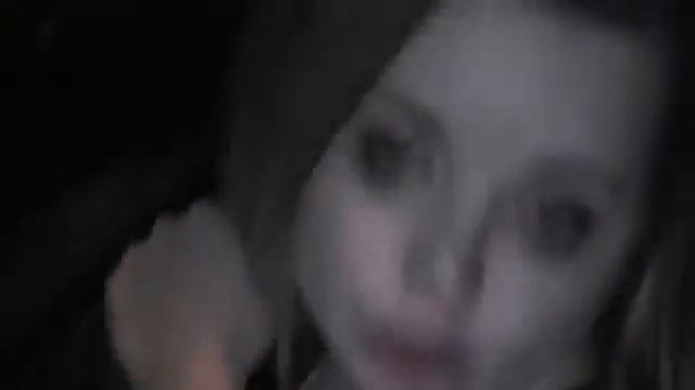 Показала свои прелести всем!