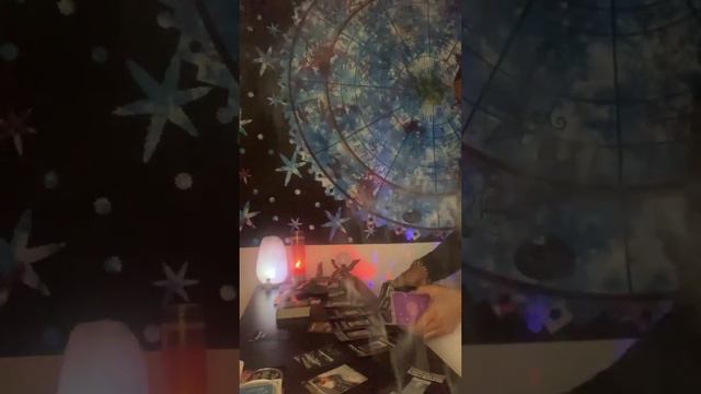 Cancer ♋️ twin flame 🔥They lurking 👀 & worried u about 2 move on,looking at old memories sad 😔 смотреть онлайн