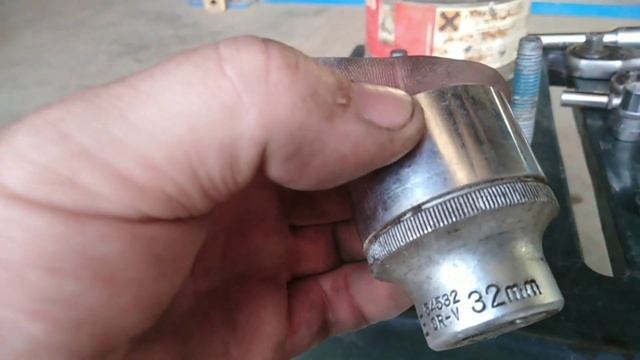 Ремонт Шевроле Камаро замена сальника привода заднего редуктора. смотреть онлайн