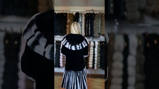 Оригинальная шуба из меха бобрика (779) смотреть онлайн