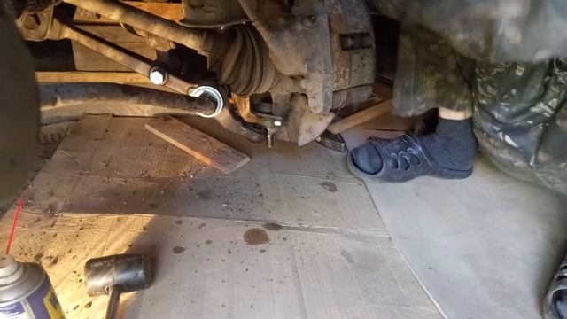 Установка рычага передней подвески и шаровой опоры Ваз 2110-2112 смотреть онлайн