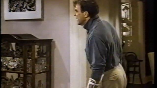 Johnny Carson Tonight Show - April 16, 1992 смотреть онлайн