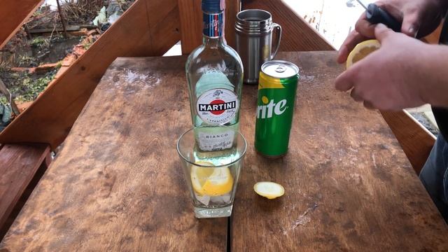 Коктейль Мартини со спрайтом: быстрый домашний рецепт смотреть онлайн
