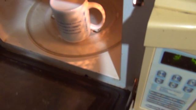 ДОШИРАК - РОЛЛТОН С МОЛОКОМ (пища богов :)) ? смотреть онлайн