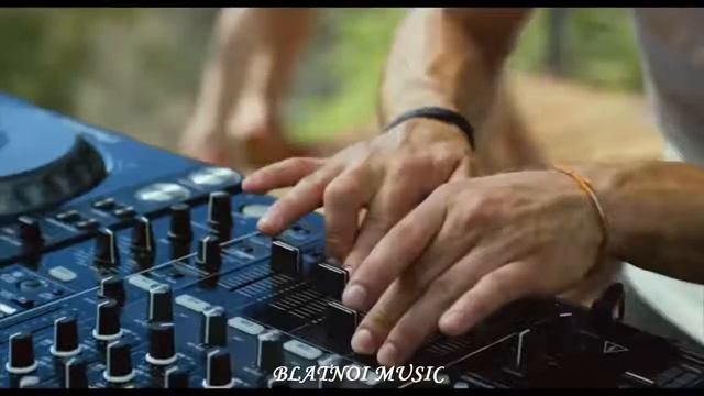 Vazov – #ДеткаЛамбада Music Video смотреть онлайн