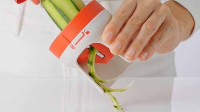 Спиралайзер - новинка Tupperware для создания спиралей из овощей смотреть онлайн