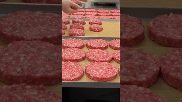 Котлеты из говядины. Оковалок говядина смотреть онлайн