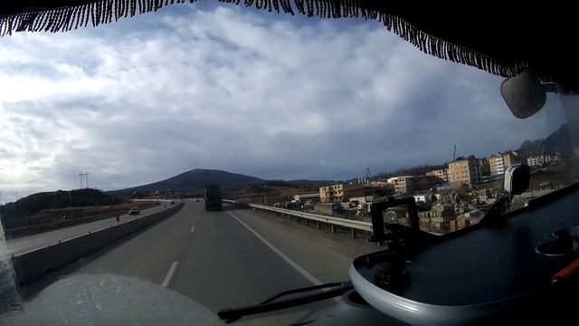 Опять в Осетию, опять горы) смотреть онлайн