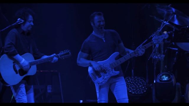 Toto Spanish Sea Live Amsterdam 2018 40 Tours Around the Sun смотреть онлайн