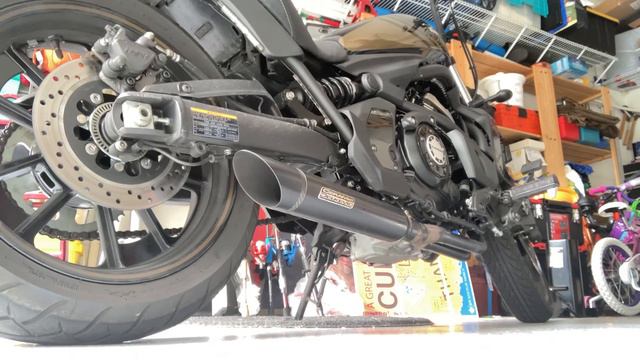 Kawasaki Vulcan 650s Delkevic Slach Cut exhaust cold start смотреть онлайн