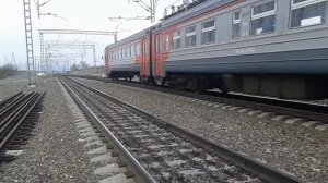 Электропоезд ЭР9МК-577 с сообщением Владивосток-Мыс Астафьева