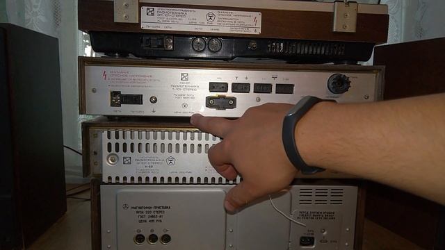 Radiotehnika 101-stereo + ЯУЗА 220 СТЕРЕО - обзор, диагностика, профилактика! смотреть онлайн