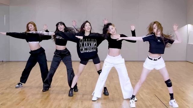 LE SSERAFIM - 'ANTIFRAGILE' Dance Practice MIRRORED смотреть онлайн