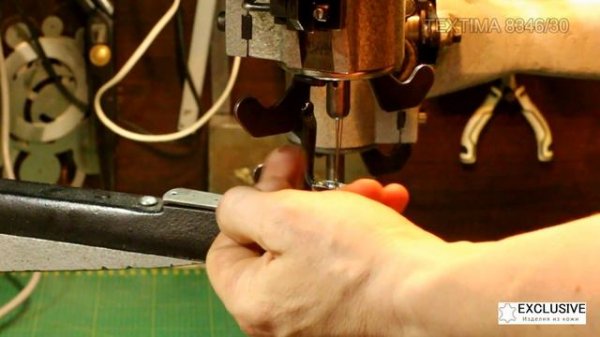 Textima 8346/30, Claes 8346/10