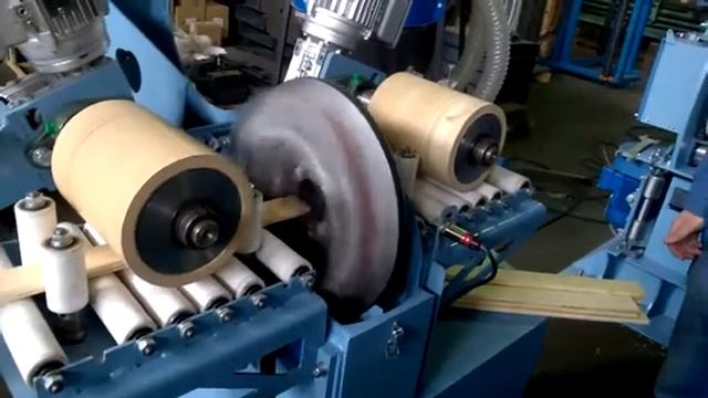 Шлифовальный станок ЛПШ-50 для латофлекса смотреть онлайн