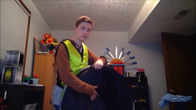 Quick Change Magic Trick (Revealed) смотреть онлайн