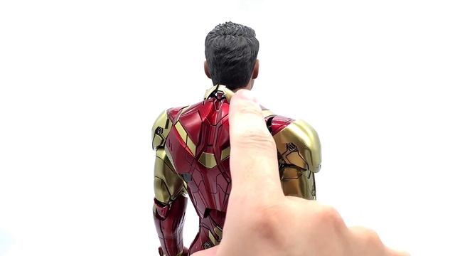 Hot Toys Concept Iron Man MK46 (Mark XLVI) Review - Marvel Studios the First 10 Years смотреть онлайн