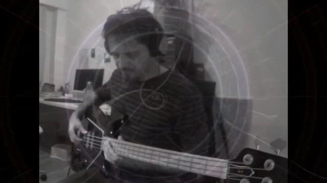 Slapgroove with Gibson Grabber and Loopstation смотреть онлайн