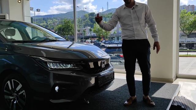 YENİ HONDA CİTY ÖZELLİKLERİYLE RAKİPSİZ Mİ ? смотреть онлайн