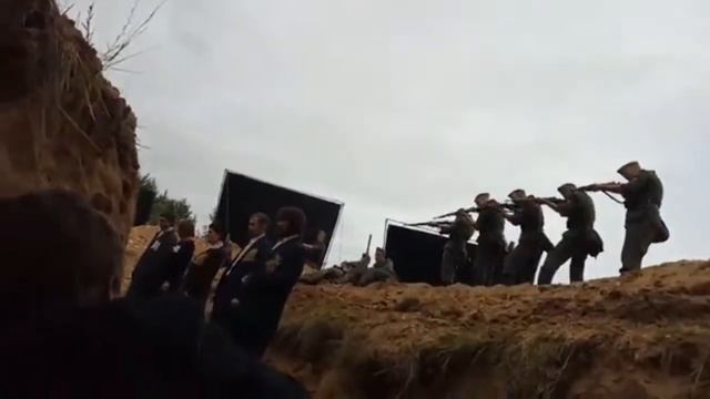 На съемках фильма Моисей Коля смотреть онлайн