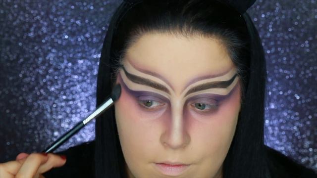 ALIEN MAKEUP TUTORIAL | Glam Alien Halloween Makeup 👽 смотреть онлайн