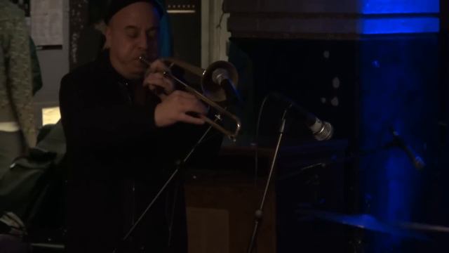 Steven Bernstein - Christian Kyhl смотреть онлайн