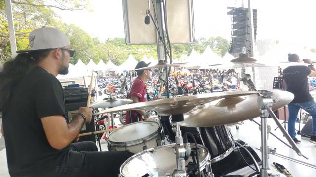 Bad Company - Rock Steady (cover) by No Name Band (malaysia) Pae Sembah Bumi Drum Cam смотреть онлайн