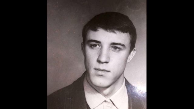 Белые опята у ручья. Официальное аудио, Шарганов Евгений смотреть онлайн