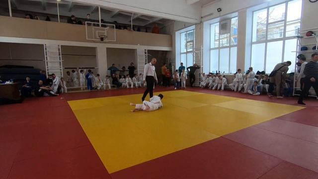 22 кг. Милюков Т. (Витязь)- Давлатов И. (Ирбис). Городской турнир по дзюдо «Друзья Детства» смотреть онлайн