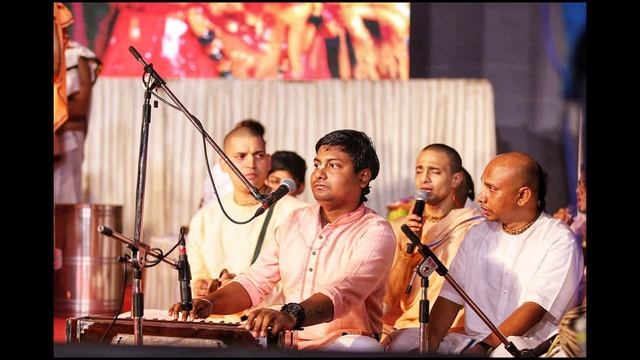 Hare Krishna mantra смотреть онлайн