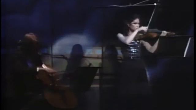 Shostakovich piano trio No2 , 4. Allegretto. Vanessa Mae, Mikhail Lezdkan смотреть онлайн