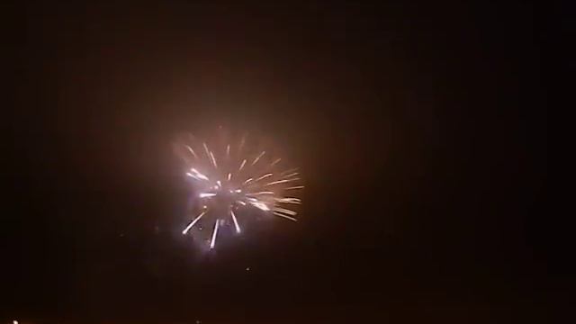 салют 23февраля 2016 года смотреть онлайн