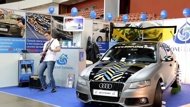 Дом Плёнок. Выставка. Мир Автомобиля 2014. смотреть онлайн