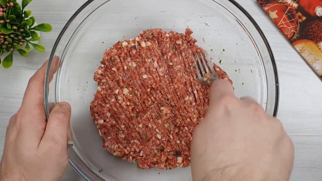 GURMANSKA PLJESKAVICA - Ubjedljivo najboljji recept. Super sočno meso смотреть онлайн