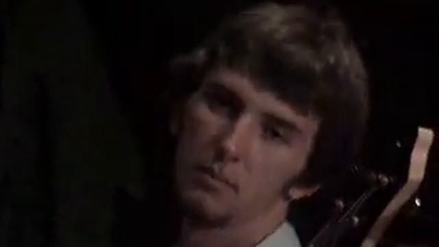 Лояльный муравей на выпускном группы ФФ-5 в 2003 году 12 вечная молодость смотреть онлайн