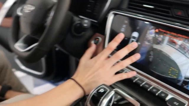 GEELY AZKARRA REVIEW | DAN NICHOLAS смотреть онлайн