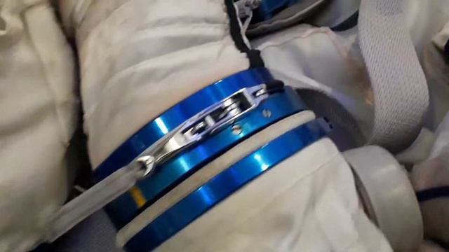 первая женщина в мире, которая отправится в космос смотреть онлайн