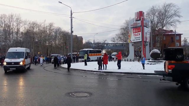 Эстафета огня в Томске 01.12.2013 Кольцо Фрунзе - Елизаровых второе видео смотреть онлайн