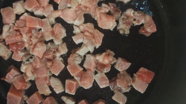 Свинина с пюре из ЗЕЛЕНОГО горошка!!!\Pork with mashed green peas!!! смотреть онлайн
