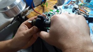 Ручка газа к плате гироскутера, своими руками.