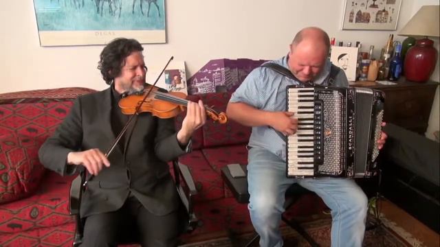 Concert Music for the Curious - Show #11 смотреть онлайн