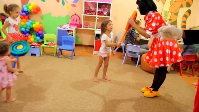 День рождения Ани смотреть онлайн