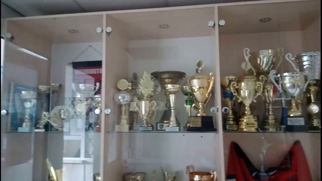 Зима, Ледовый дворец, массовые катания. Жилой дом в городе Лиски Воронежская область. смотреть онлайн