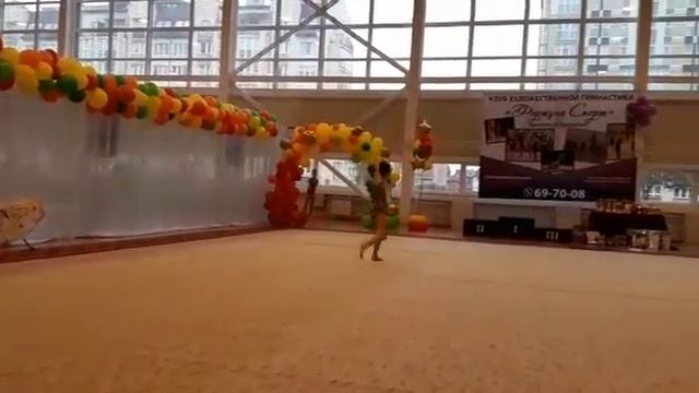 Художественная гимнастика (Каролина, 10 лет), Rhytmic gymnastic (Karolina, 11 y.o.) смотреть онлайн