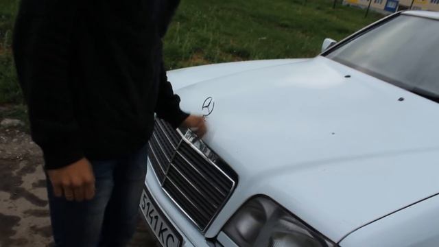 обзор тест драйв Мерседес , дизель , белый мерин, Mercedes - benz w124 , 250D , OM 605 смотреть онлайн